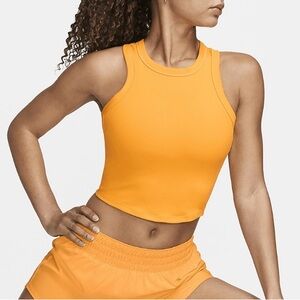 Nike One Fitted Dri-Fit Cropped Tank Top